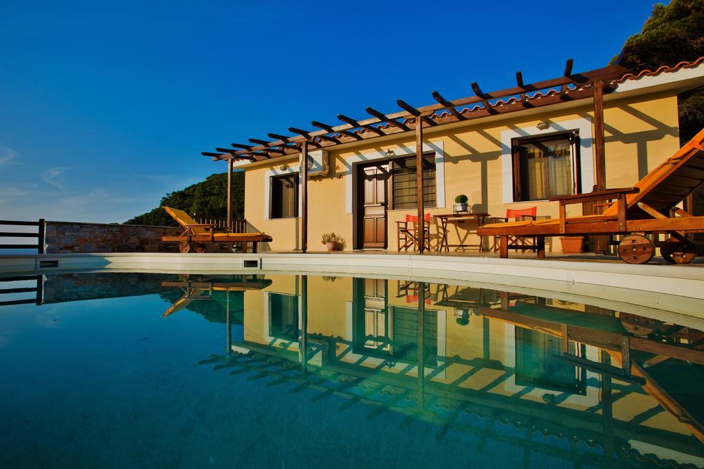 Porto Skopelos Villas Экстерьер фото