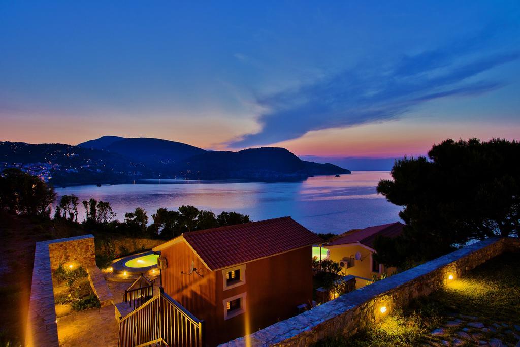 Porto Skopelos Villas Экстерьер фото